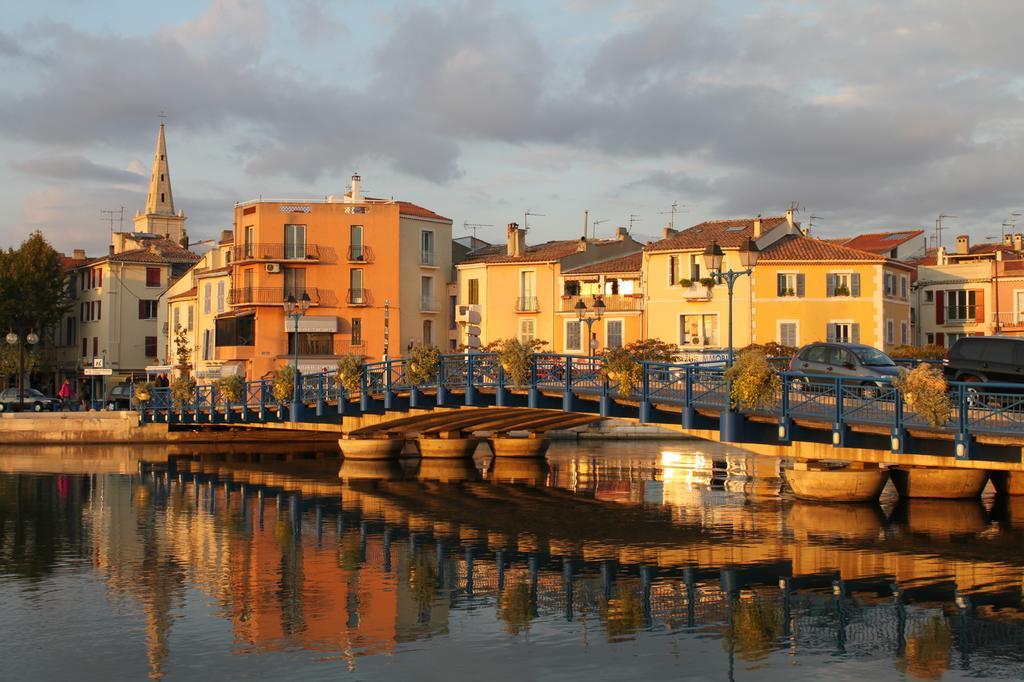Hotel Le 5 Martigues Eksteriør billede