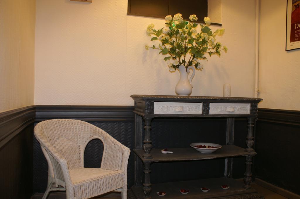 Hotel Le 5 Martigues Eksteriør billede