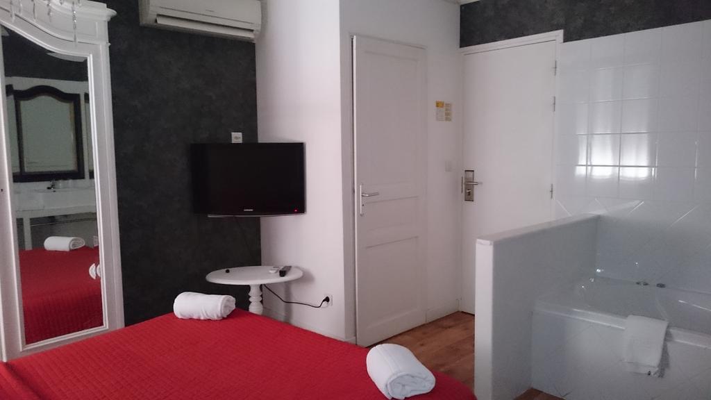 Hotel Le 5 Martigues Eksteriør billede