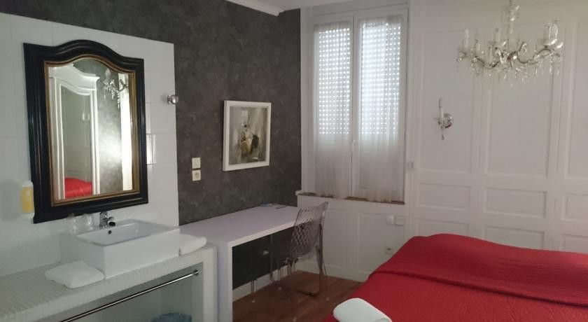 Hotel Le 5 Martigues Eksteriør billede