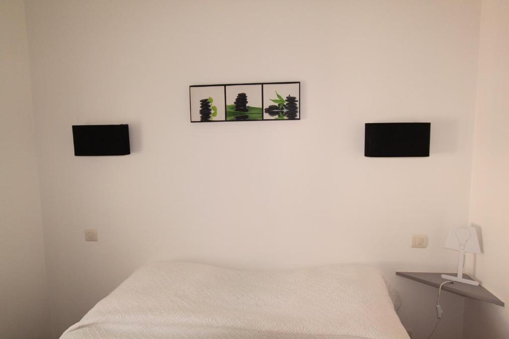 Hotel Le 5 Martigues Værelse billede